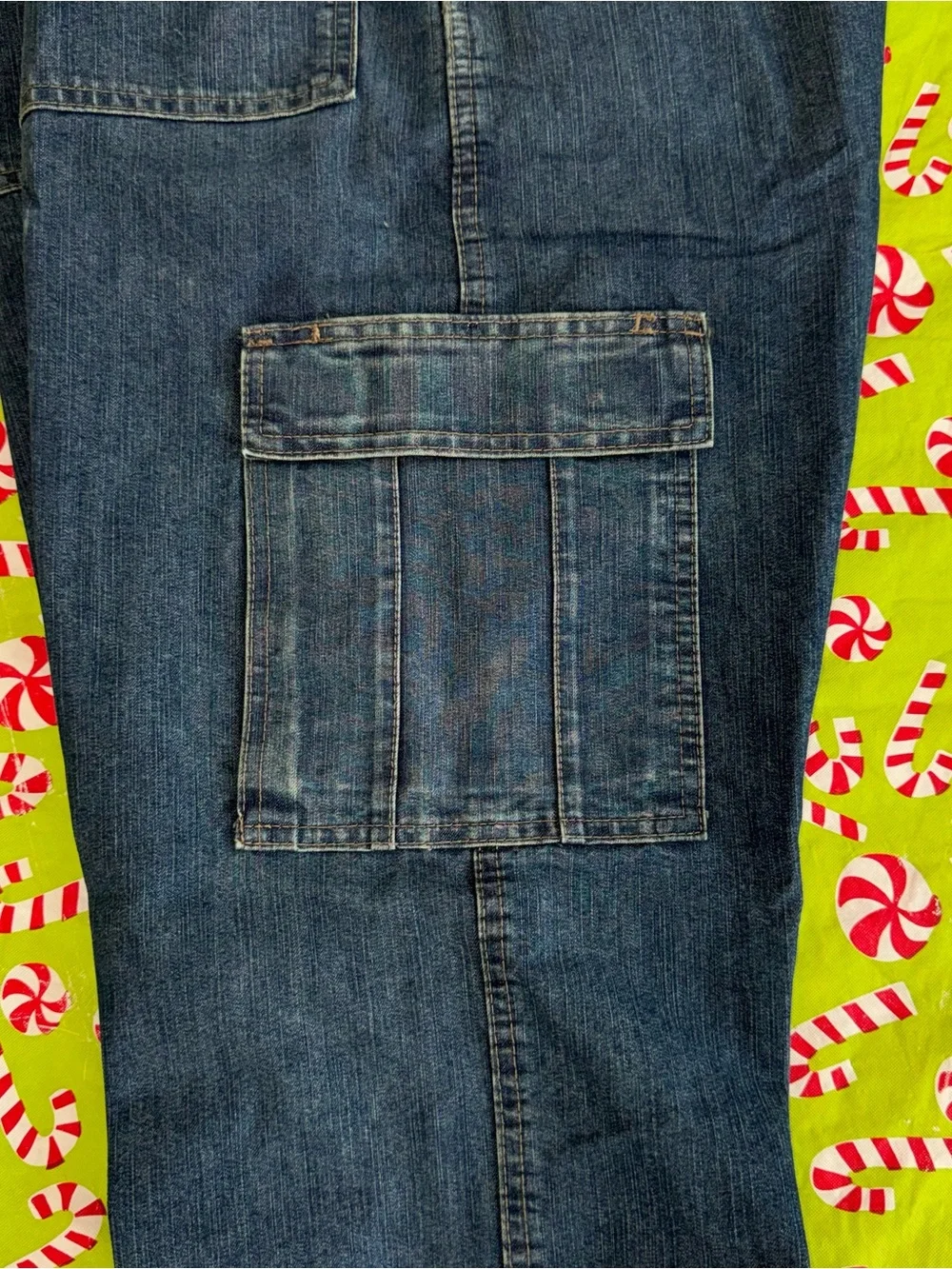 Wrangler Five Star Heritage Men’s Relaxed Fit Cargo Jeans 38x30 Dark Wash New